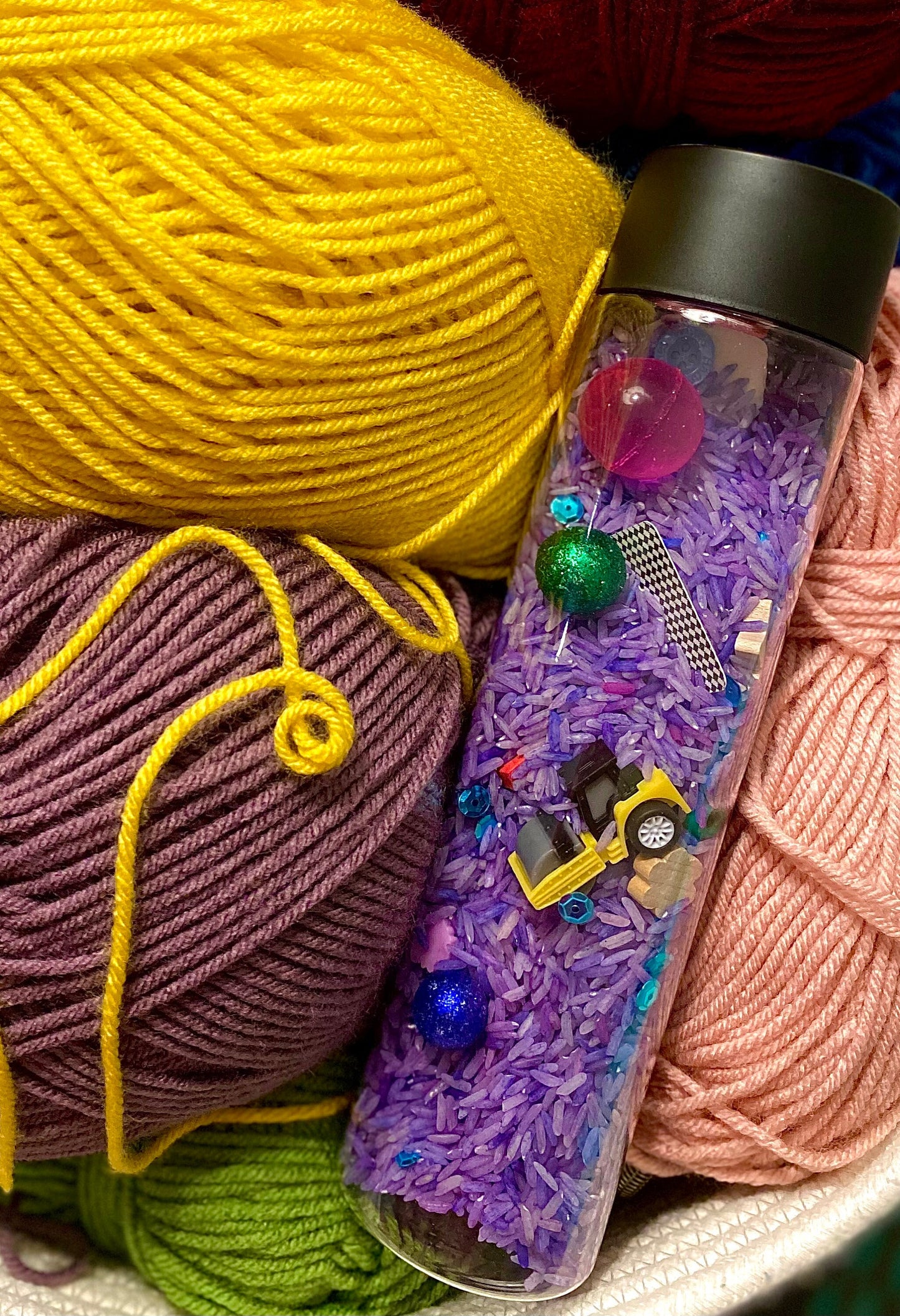 I Spy Sensory Bottle with Interactive Guide